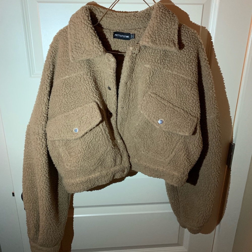 cropped trucker jacket